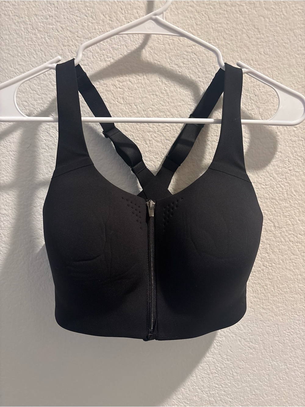 Victoria's Secret | Front-Zip Sports Bra | Size 36D